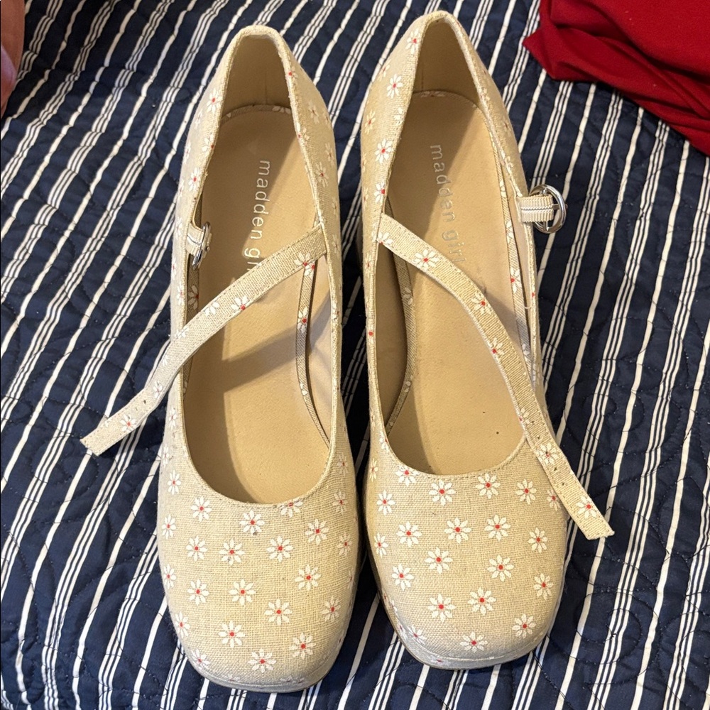 Madden Girl Cream Floral Heels